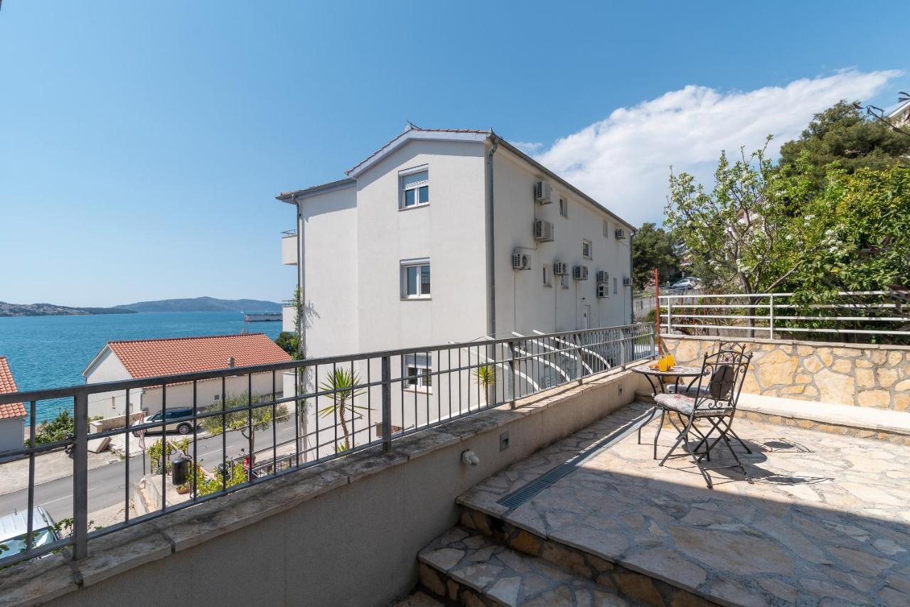 Apartments Liam Trogir Exterior foto